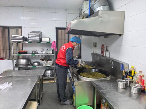 青春助老行 服务展温情 ——艺术与设计学院青年志愿者携手“和乐社区敬老互助中心”开展学雷锋志愿服务活动